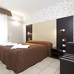 罗马阿尔莫尼家庭旅馆